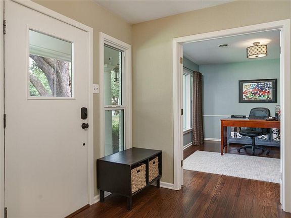 4th image of 3951 Shannon Dr