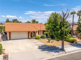 1310 Cherry Dr, Hemet, CA 92545