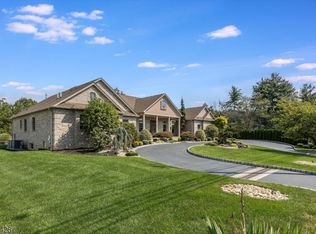 104 French Hill Rd, Wayne, NJ 07470