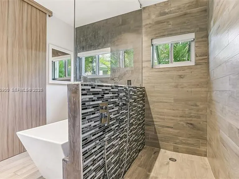 1231 Stillwater Dr #1231 — Photo 59