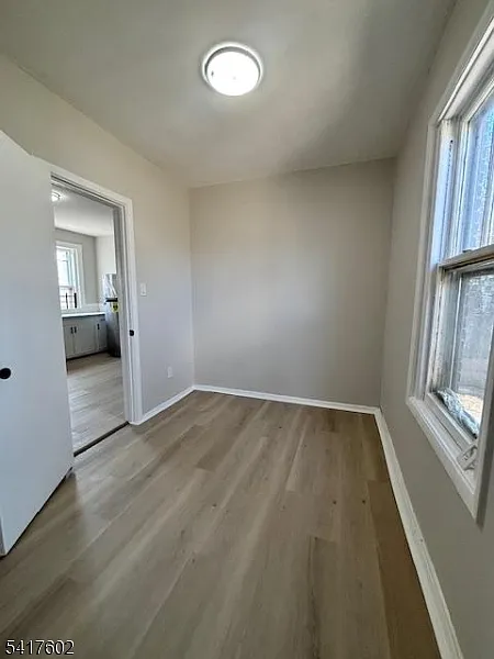 Building Photo - 434 Franklin St #2-1
