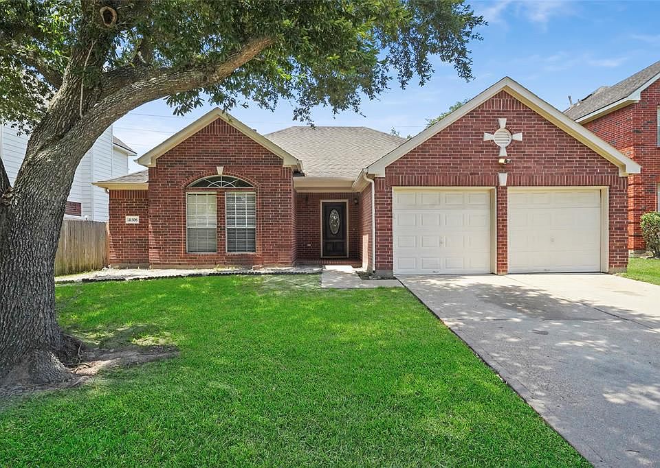 1st image of 21306 Rose Hollow Ln