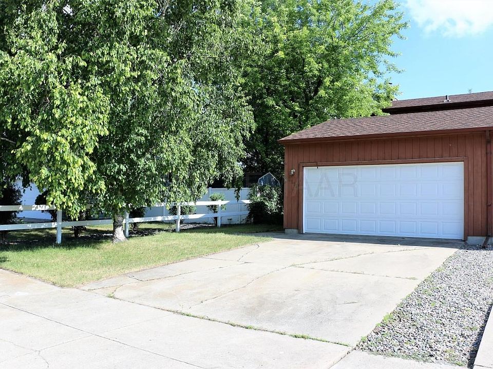 Front of Home 1