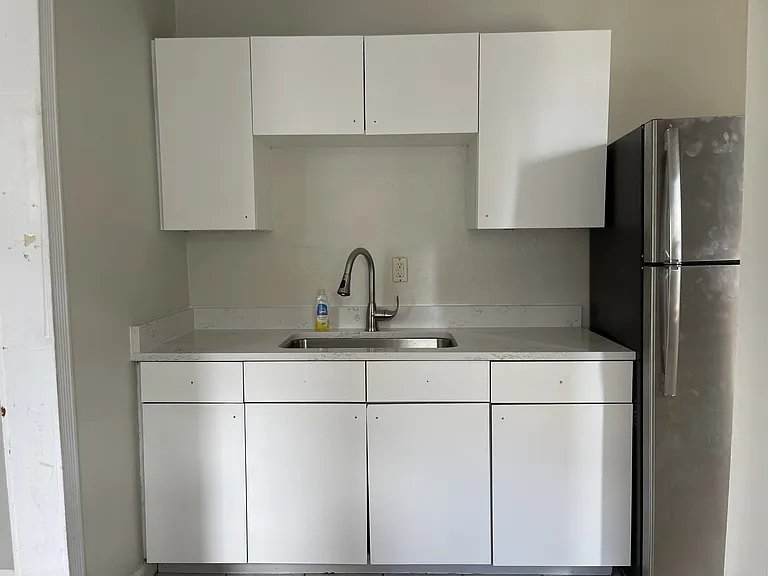 292 Villa St #4 — Photo 10