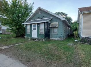 2015 N Woodford St, Decatur, IL 62526