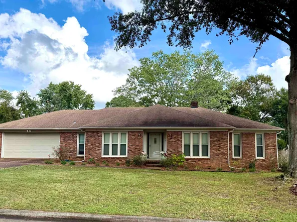 112 Oakview St, Florence, AL 35633