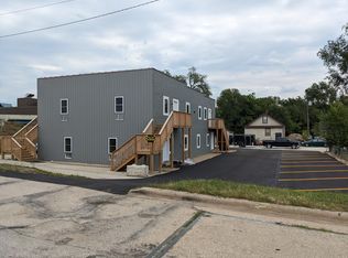 105 Sanford St #3, East Peoria, IL 61611