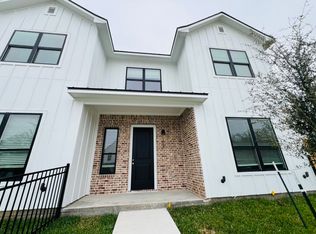 201 Fairway Dr, Bryan, TX 77801