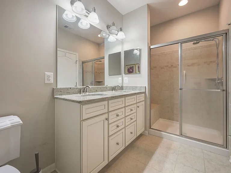 16 Fuji Ct — Photo 6