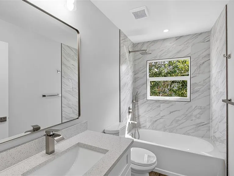 375 Denver Dr — Photo 24
