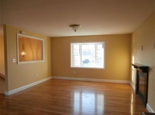 472 Water St #A, Wakefield, MA 01880