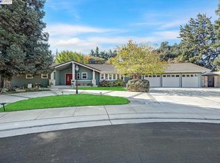 215 Primula Ct, Ripon, CA 95366