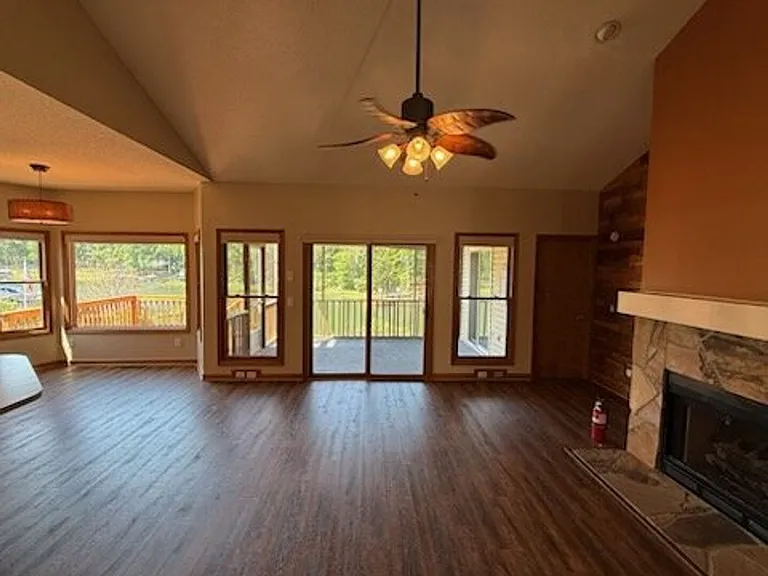 628 Willowood Pkwy — Photo 5