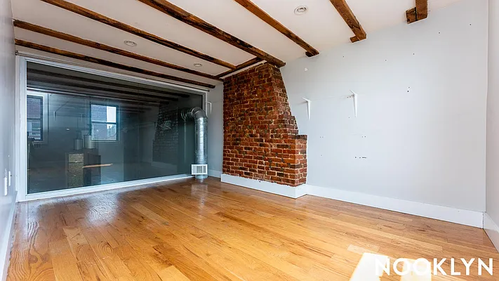 Rented by Nooklyn NYC LLC | media 13
