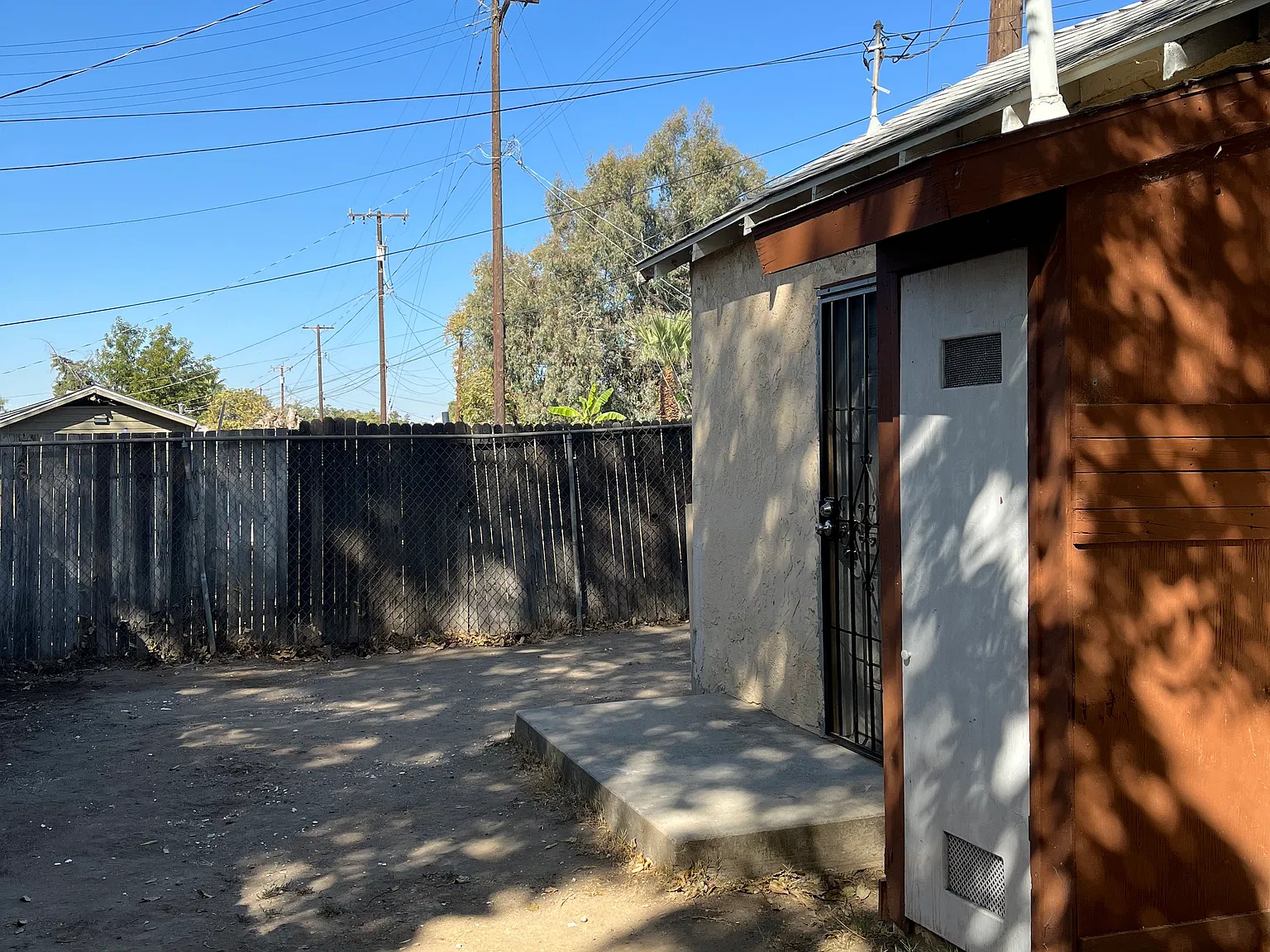 1/2 Decatur St, Bakersfield — Photo 4
