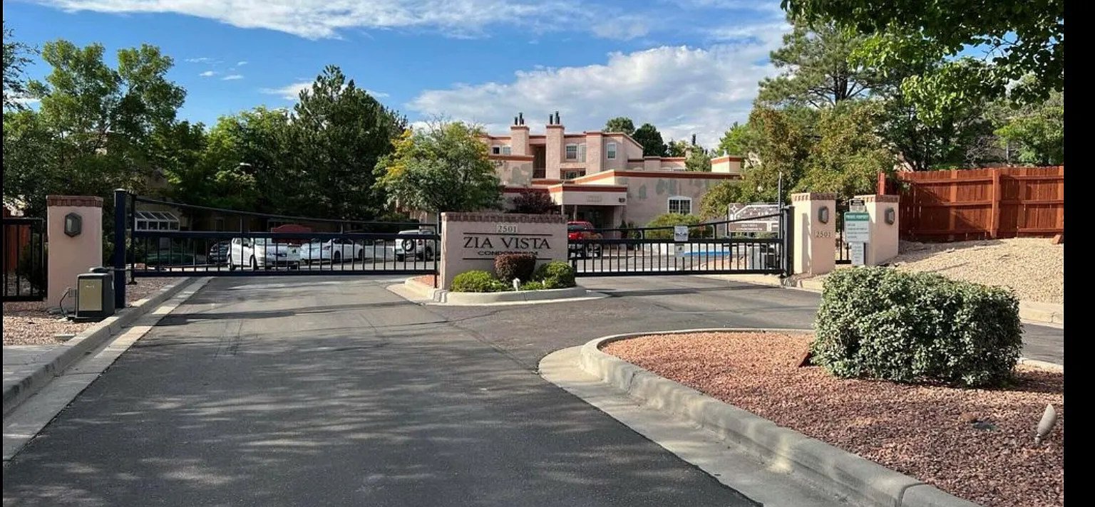 2501 W Zia Rd — Photo 1