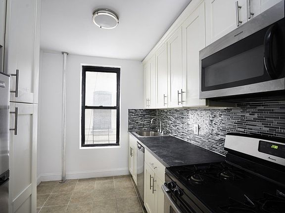 2nd image of 2484 7th Ave APT 7