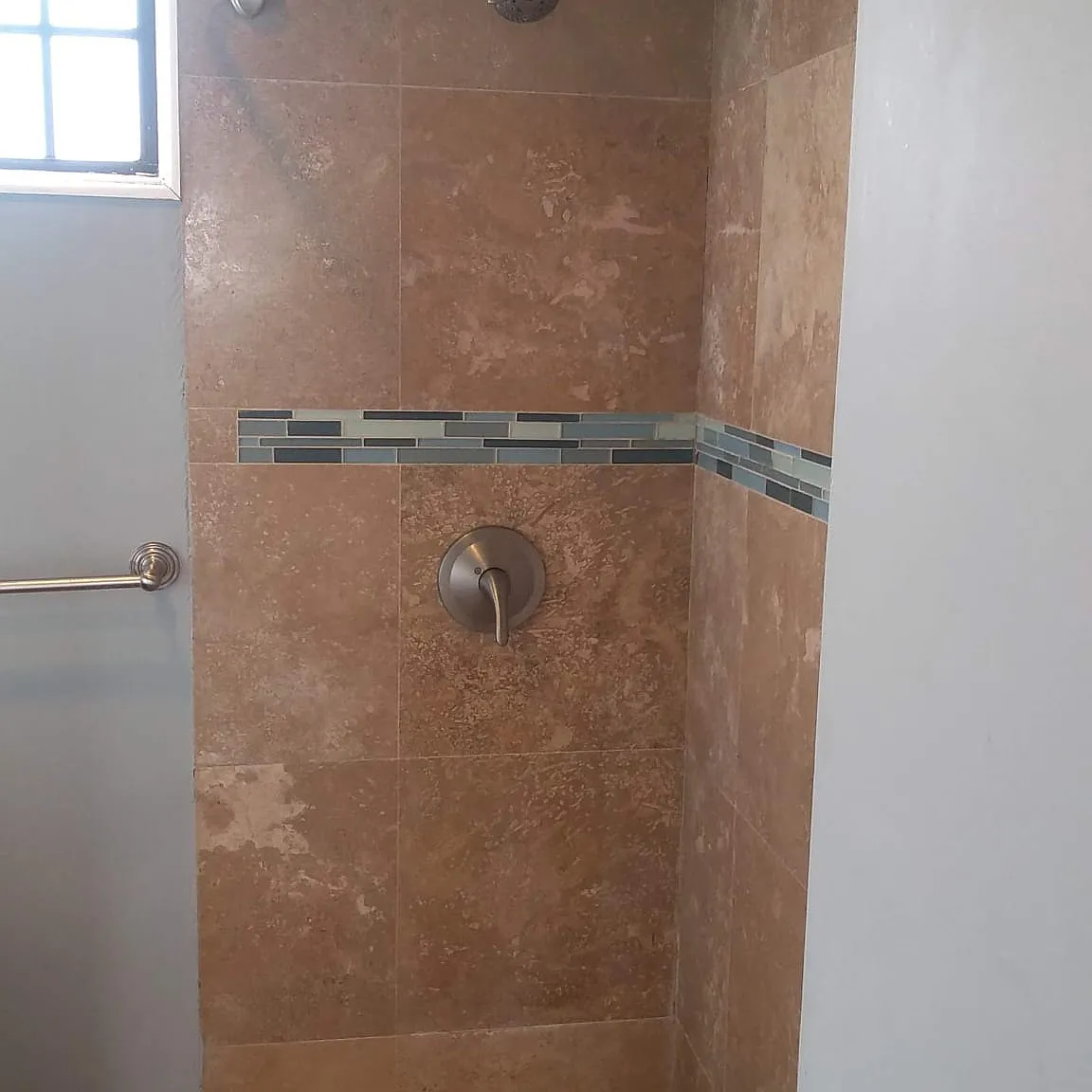 1233 Gordon St — Photo 3