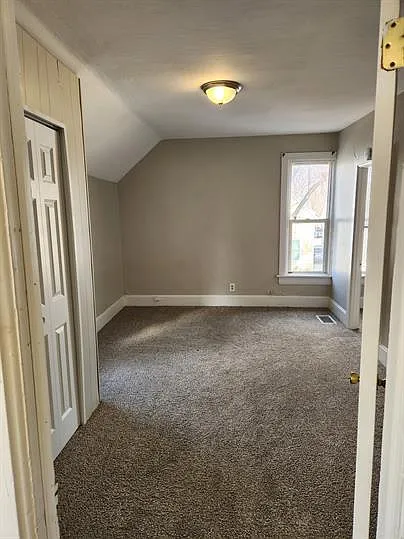 1627 Erie St #UPPER — Photo 6