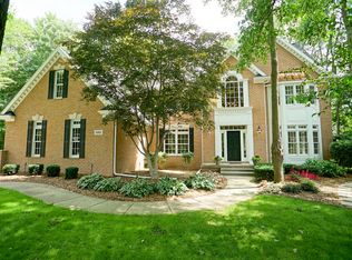 1321 Woodview Ct, Midland, MI 48642