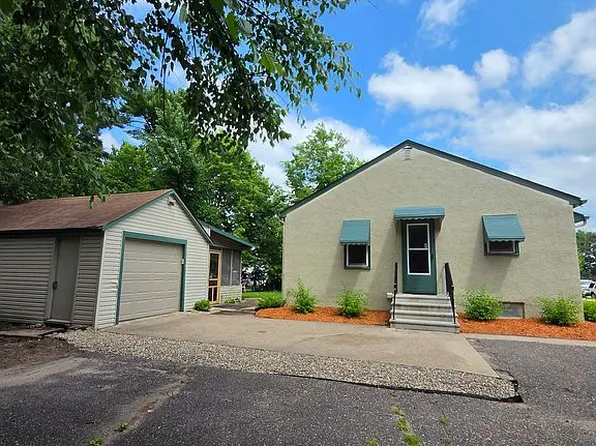539 Brisbin St, Anoka, MN 55303