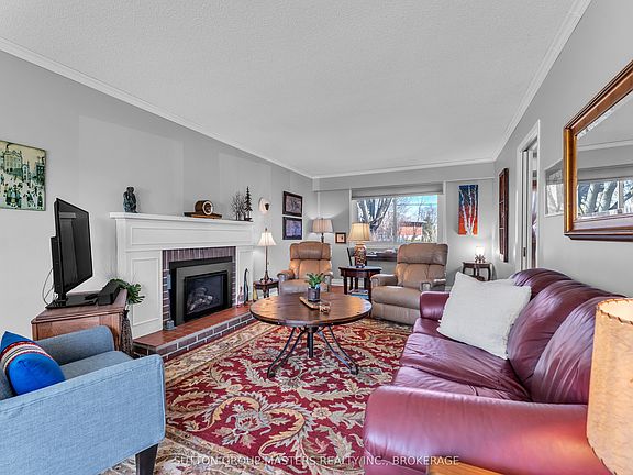 4th image of 162 Chelsea Rd