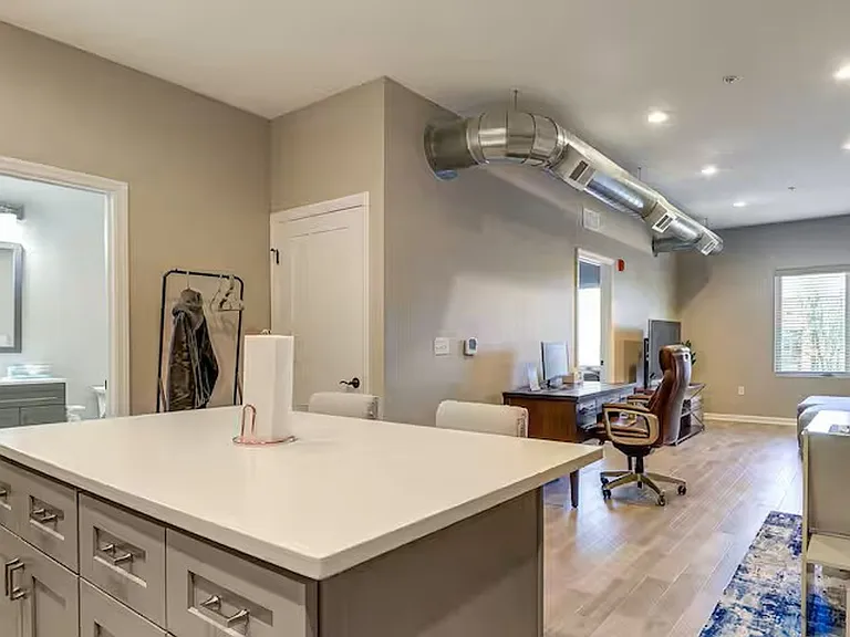 3809 Liberty Ave #307 — Photo 7