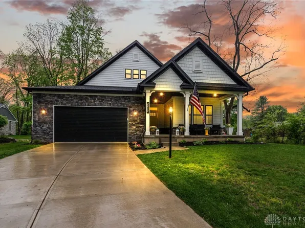2919 Forest Glen Ct, Dayton, OH 45434