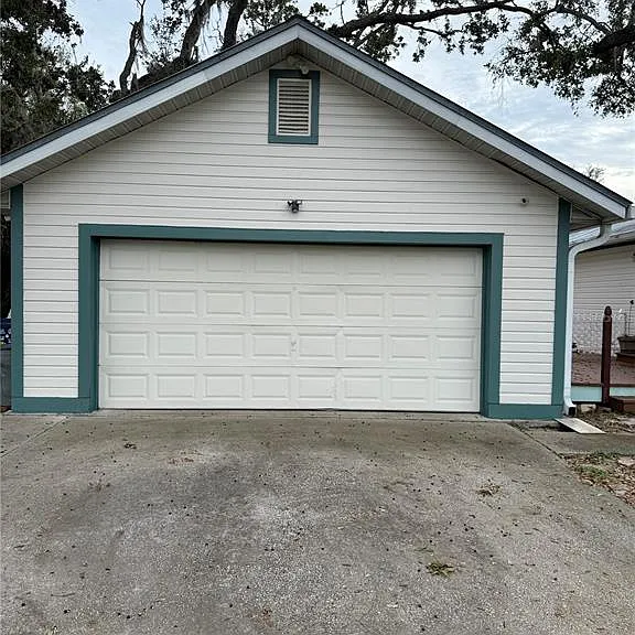 7002 S Shamrock Rd — Photo 31