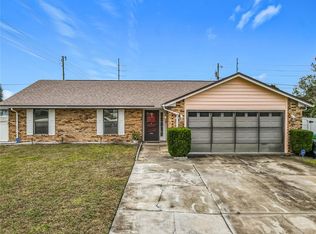 900 Yellowbird Ave, Deltona, FL 32725