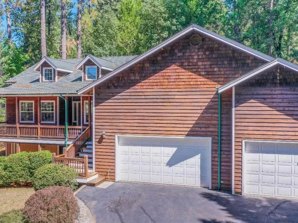 12712 Morro Dr, Nevada City, CA 95959