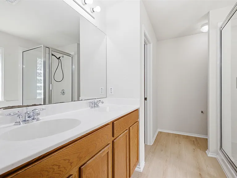3774 Castle Rock Dr — Photo 13