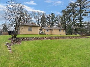 1305 Mercer Ave, Hermitage, PA 16148