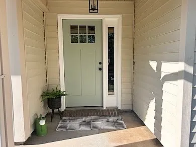 318 Somerset Dr — Photo 2