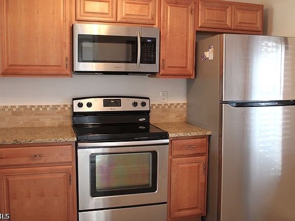 4th image of 5409 Peppertree Dr APT 7