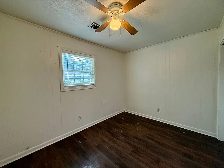 3705 Griffin St — Photo 15