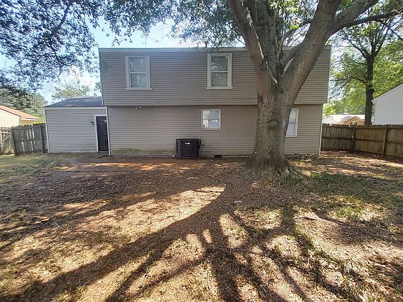 4th image of 4183 Park Forest Dr