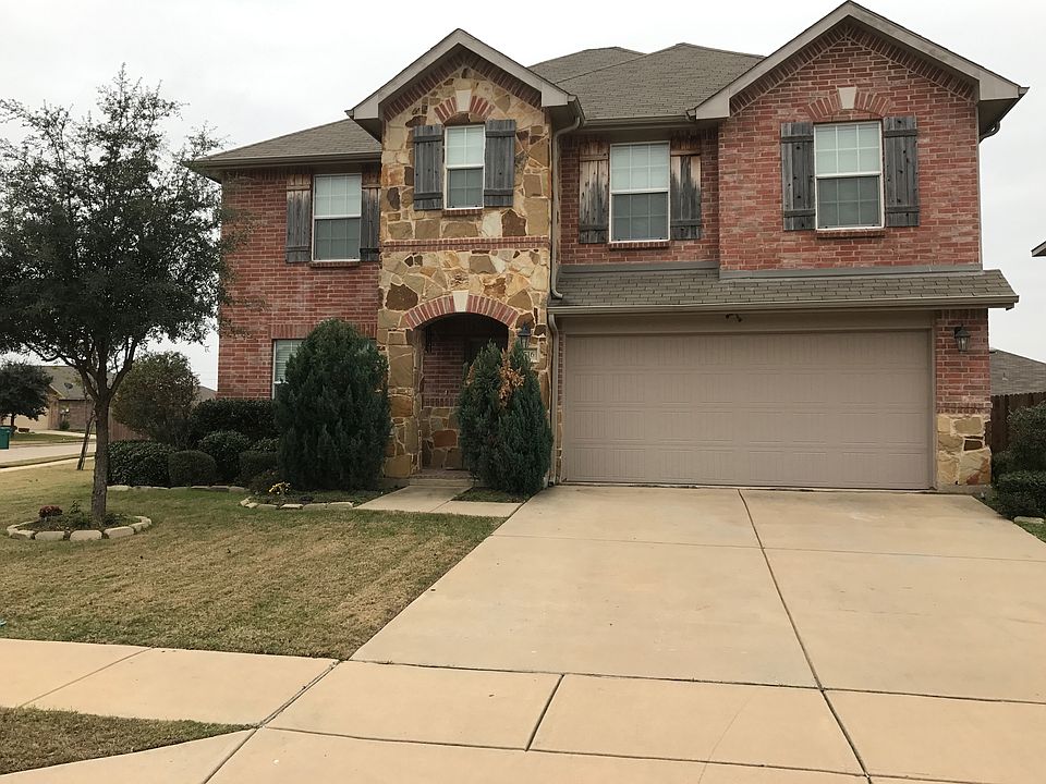 1st image of 1516 Mockingbird Dr