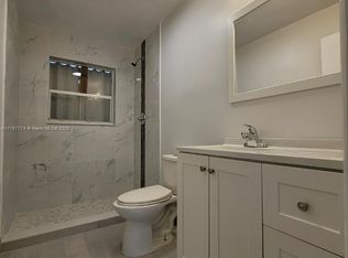 1719 Lincoln St #2B, Hollywood, FL 33020