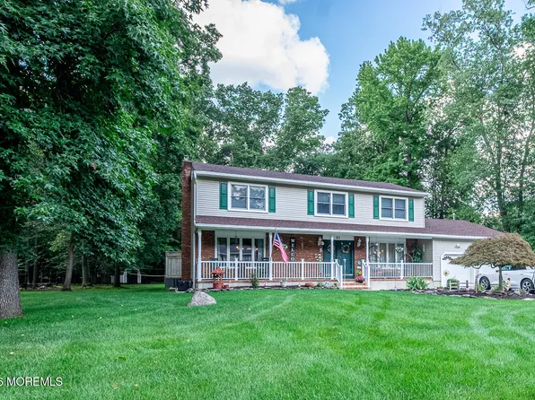 21 Howe Lane, Freehold, NJ 07728