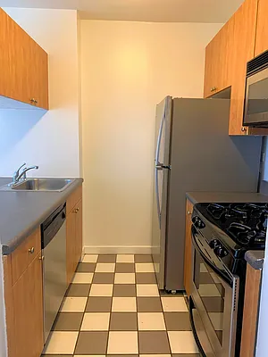 Rented by AIB Management Corp | media 19