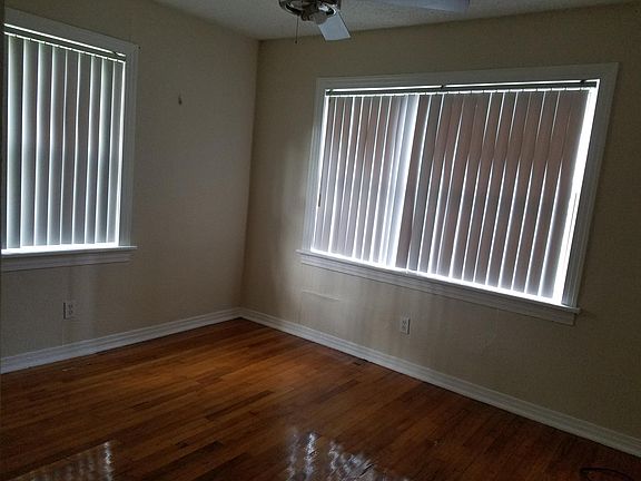 4th image of 2102 W Okaloosa Ave #0