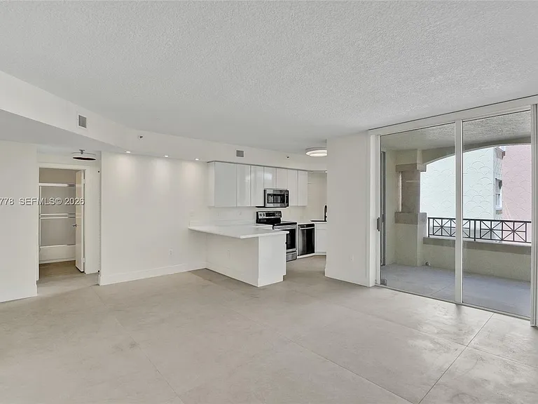 1834 Brickell Ave #31 — Photo 3