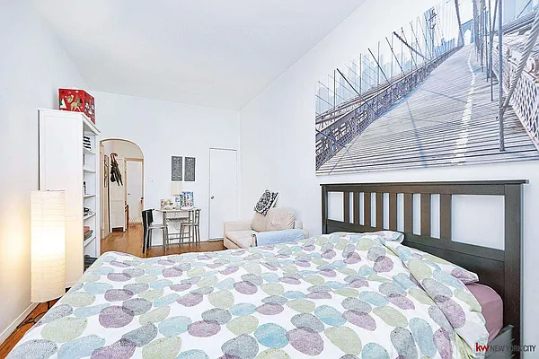 Rented by Keller Williams NYC | media 14