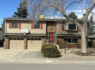 1621 Hoffman Dr, Loveland, CO 80538