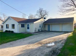 1327 Allen Rd, Kimball, MI 48074