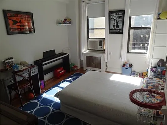 Rented by Fenwick Keats Real Estate | media 17