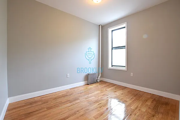 Rented by null | media 6