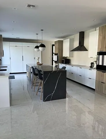 41 Griffing Ave — Photo 7