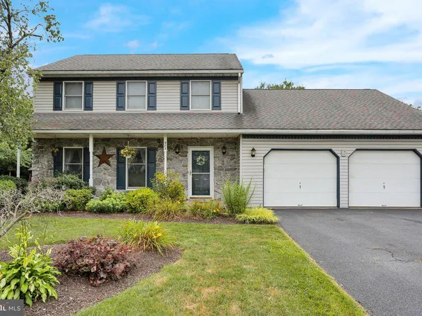 983 Glenview Dr, Denver, PA 17517